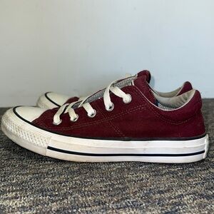 Low top Converse